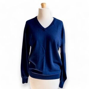 J crew women’s medium navy blue 100% merino wool sweater